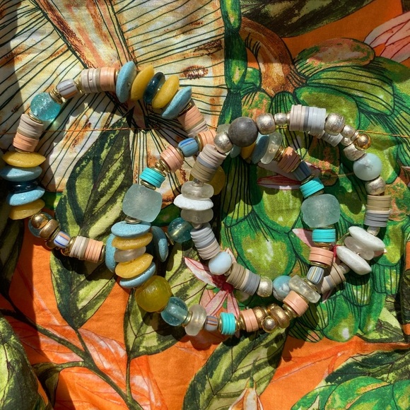 2 piece Handmade bracelet set /stack,African glass beads. - Picture 13 of 16